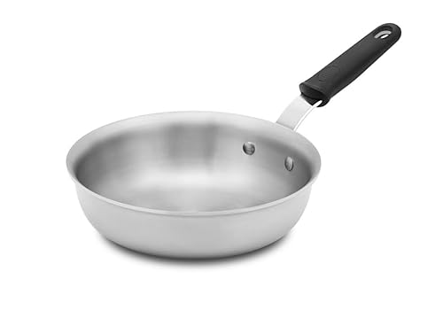 6 ½-inch 1-quart Tribute® 3-ply saucier with silicone handle