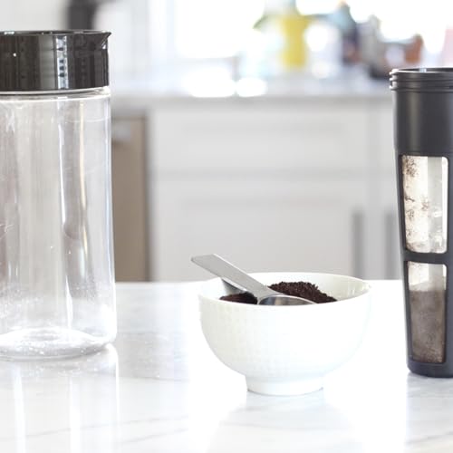 Takeya Deluxe Cold Brew Coffee Maker - BPA-Free Tritan Pitcher with Airtight Leakproof Lid, Silicone Grip Handle, Fine-Mesh Filter - Shatter-Proof, Dishwasher Safe, Made in USA - 2 Quart/Black