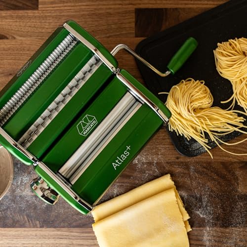 Marcato Made in Italy Atlas+Pasta Machine, Green. Chrome Plated Steel & Aluminum Rollers, Double Cutter for Lasagna, Fettuccine & Spaghetti; Durable Manual Pasta Maker for Homemade Pasta