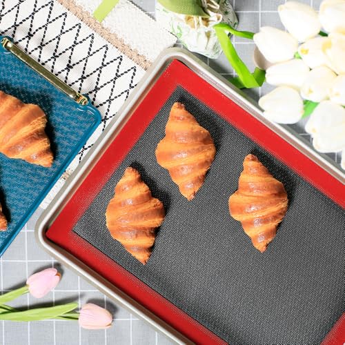 Amyandone Silicone Baking Mat with Microperforated, 2 PCS Perforated Baking Mats/Oven Liners for 13" x 18" Half Sheet Pan, Reusable Air Mesh Silicone Mat for Cookie/Eclair/Bread/Pizza/Pastry