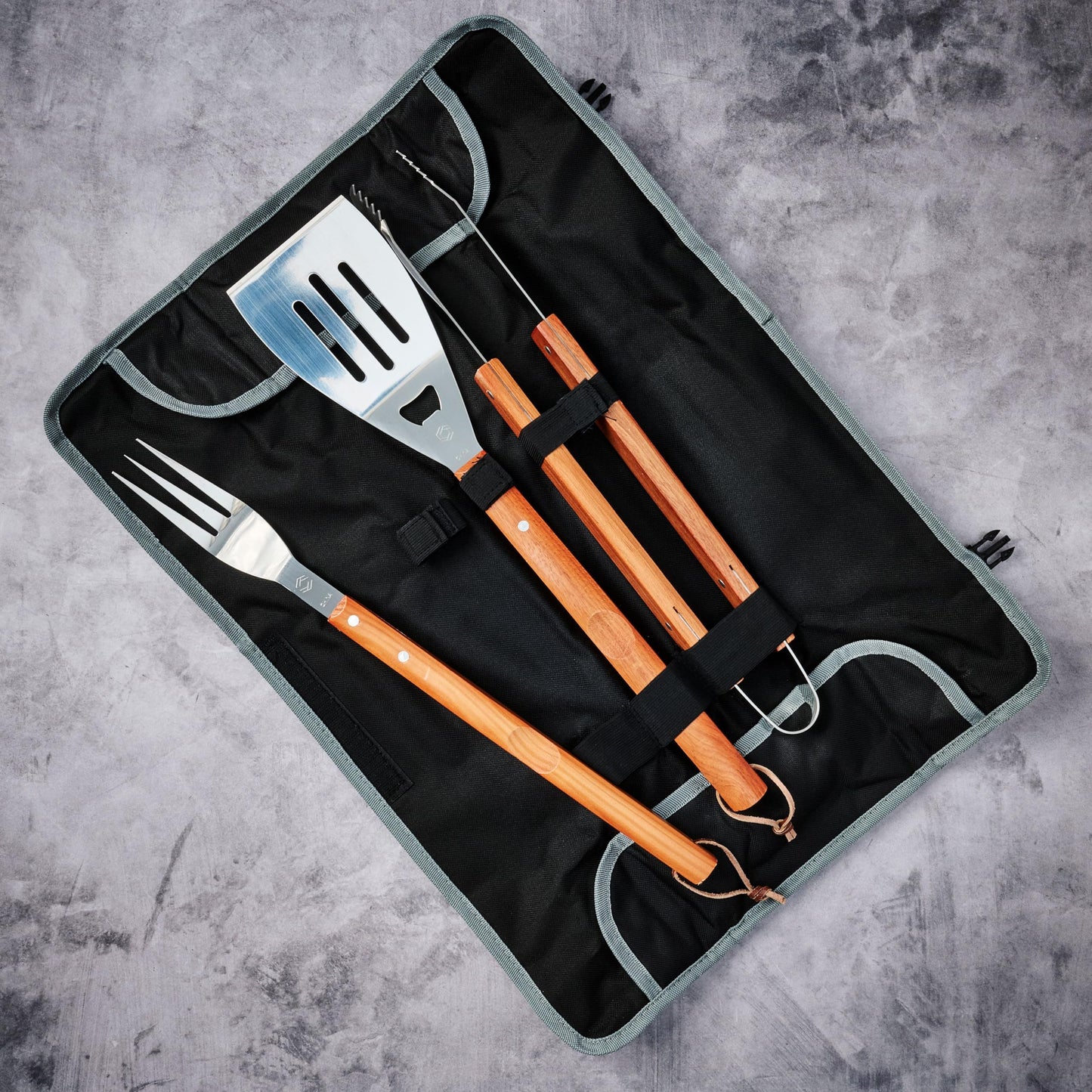 Man Crates, Build Your Own Barrel Smoker – 16 Gallon, Double Open-Ended Barrel – Durable, High-Temperature Powder Coat Rated Up To 900 Degrees – Includes Drill Bits, Stencils & Hardware