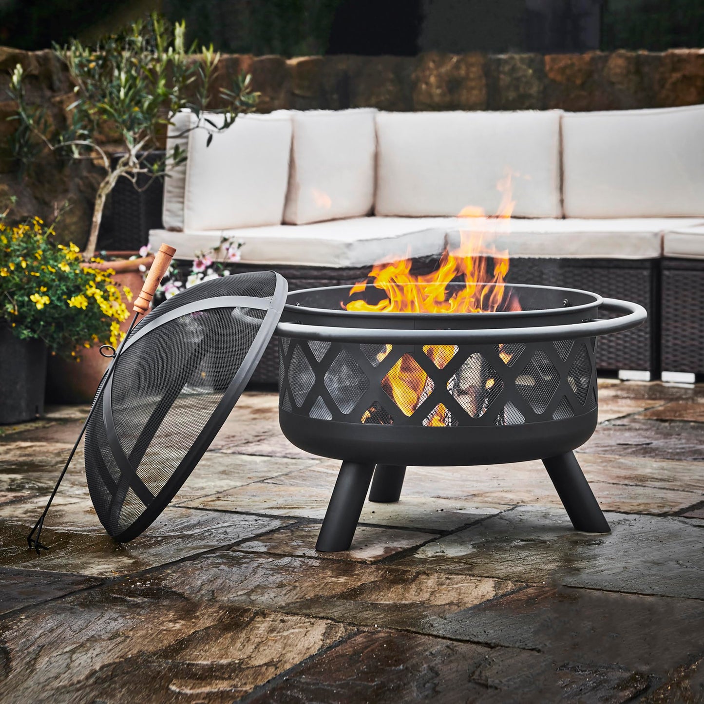 Teamson Home Round Steel Outdoor Fire Pit Outside Wood Burning Firepit Bonfire with Firebowl, Poker, Mesh Screen for Patio Garden Backyard BBQ, 30 Inch, Black - CookCave