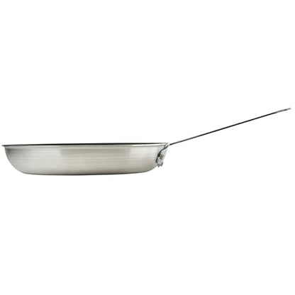 Winco Majestic 14.38" Non-Stick Frying Pan, 14 Inch, Black,Silver