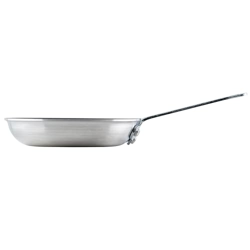Winco Commercial-Grade Aluminium Fry Pan/Skillet, Excalibur Non-Stick, 7"