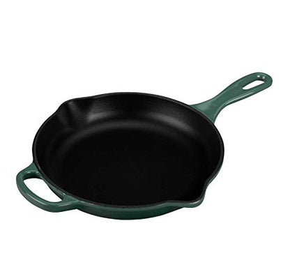 Le Creuset Signature Cast Iron Signature Iron Handle Skillet, 9", Artichaut