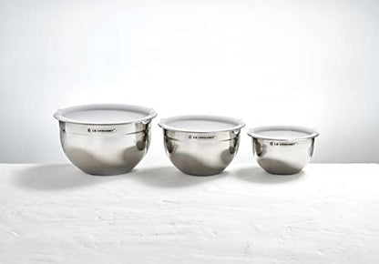 Le Creuset Set of 3 Nested Mixing Bowls w/Nonslip Silicone Base & Plastic Air Tight Lids