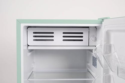 Frigidaire Refrigerator-Retro Mini Fridge Energy Saving-Adjustable Thermostat Control- Ideal for Dorm, Office, RV, Garage, Apartment 3.1 Cu Ft, GREEN