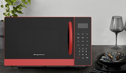 FRIGIDAIRE EMW953RED Microwave Oven, 900 Watts with 10 Power Levels, Red
