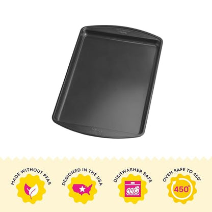 Wilton Gold Premium Non-Stick Warp-Resistant Bakeware, Made without PFAs, Medium Cookie Sheet, 15.25 x 10.25 in, Packaging May Vary