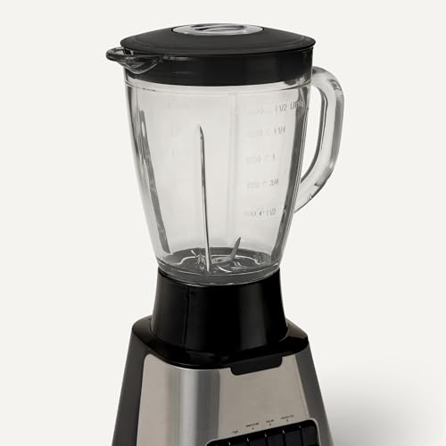 Amazon Basics Powerful 700W Countertop Blender with 6-Cup (50 Fl. Oz) Glass Jar, 6 Pre-Programmed Functions, Ice Crush, Stainless Steel Blades, Black & Silver