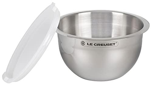 Le Creuset Set of 3 Nested Mixing Bowls w/Nonslip Silicone Base & Plastic Air Tight Lids