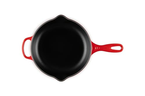 Le Creuset Enameled Cast Iron Signature Iron Handle Skillet, 9", Cerise