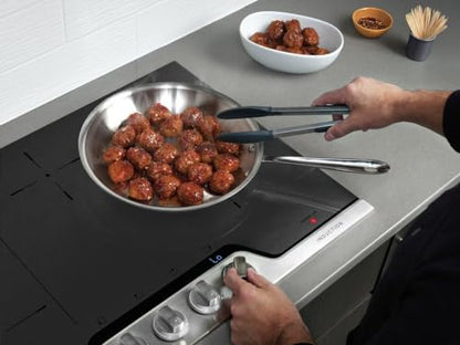 Frigidaire Professional FPIC3077RF 30" ADA Compliant Induction Cooktop with 4 Elements, PowerPlus Induction Technology, SpacePro Bridge Element, and Knob Controls: Stainless Steel