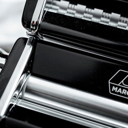 Marcato Atlas Pasta Machine, Made in Italy, Black, Includes Pasta Cutter, Hand Crank, and Instructions