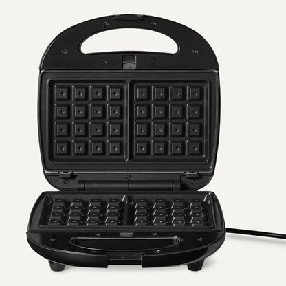 Amazon Basics 3-in-1 Sandwich Maker, Panini Press and Waffle Maker with Removable Ceramic-Coated Plates, 760W, Space-Saving Storage