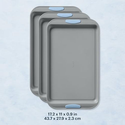 Pyrex 3-Piece Metal Cookie Sheet Bakeware Set, Lightweight Stainless Steel Baking Trays with Heatsafe Silicone Handles, Cookie Sheet Baking Pan, Cerulean