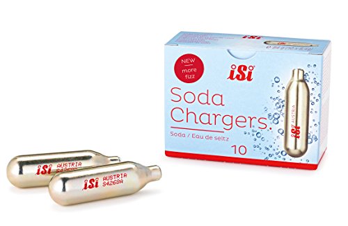 iSi North America Classic Sodamaker Set with Soda Siphon Chargers, 50-Pack - Stainless Steel 1-Quart Sparkling Water System & CO2 Carbonation Chargers for Carbonated Drinks, Juices, Cocktails