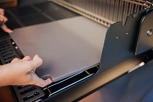 Weber Crafted Glazed Baking Stone – Cordierite Pizza Stone with Non‑Stick Glazed Finish for Crisp Crusts