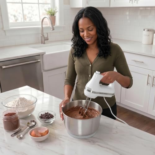 West Bend Two Sweet 2-in-1 Hand & Stand Mixer, 11 Speeds with Turbo Boost, 4.4 Qt Rotating Bowl, Dough Hooks, Beaters & Whisk, Tilt-Head Design, 550 Peak Watts, White