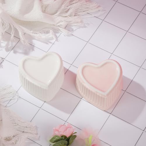 VanEnjoy 4 pack 5oz Heart Shaped Ramekins Ceramic Bowl Bakeware for Souffle Creme Brulee Oven and Dishwasher Safe Baking Dishes Cute White Cookware for Kitchen