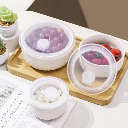 Mosuji 10 oz Set of 4 Oven-Safe Porcelain Ramekins with Lids, Large White Souffle and Creme Brulee Baking Dishes, Ramekin Bowls for Sauce and Dessert