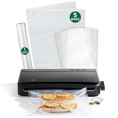 FoodSaver Vacuum Sealer Machine, Automatic Bag Detection, Sous Vide Friendly, with sealer bags, roll, handheld vacuum sealer, black