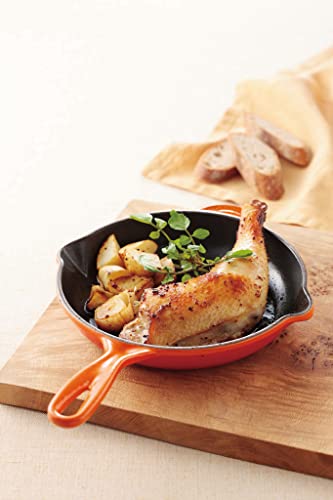 Le Creuset Enameled Cast Iron Classic Skillet, 9", Flame