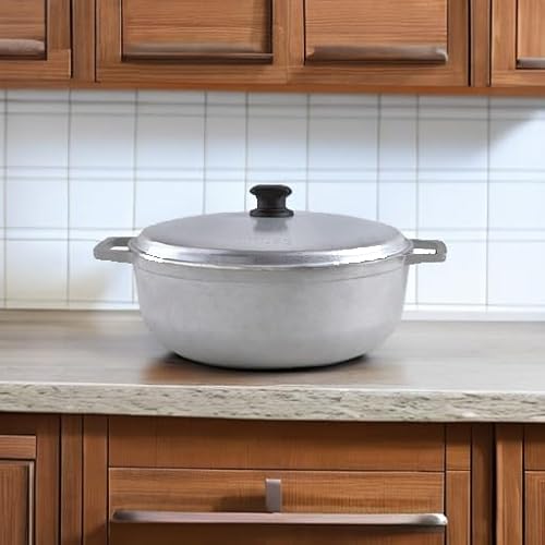 IMUSA 7.5 Quart Traditional Natural Made in Colombia Caldero with Lid for Cooking and Serving,Silver