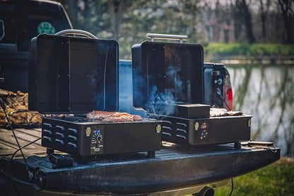 Traeger Grills TFT18KLD Ranger, Portable Wood Pellet Grill and Smoker – Electric Tabletop Pellet Smoker with Digital Arc Controller, Cast Iron Griddle, For Tailgating and Outdoor Cooking