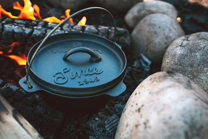 Stansport's Cast Iron Dutch Oven with Lid (16018-20) - 2 Quart Capacity, Durable Cast Iron Construction, Perfect for Outdoor Cooking, Home Kitchen and Camping Trips, Built in Legs