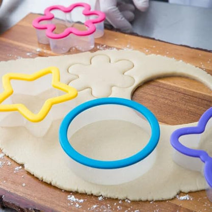 Wilton 4-Piece Comfort Grip Cookie Cutter Set, Assorted