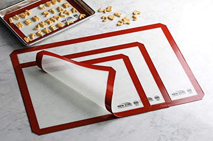 New Star Foodservice 36657 Commercial Grade Silicone Baking Mat Non Stick Pan Liner, 14 x 20 inch (Two-Thirds Size)