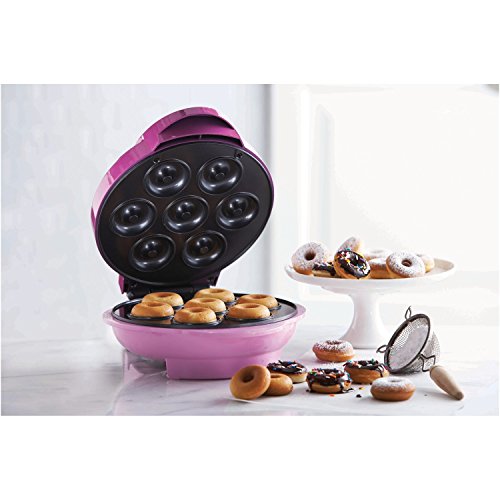 Brentwood TS-250 Mini Donut Maker Machine, Non-Stick, Pink