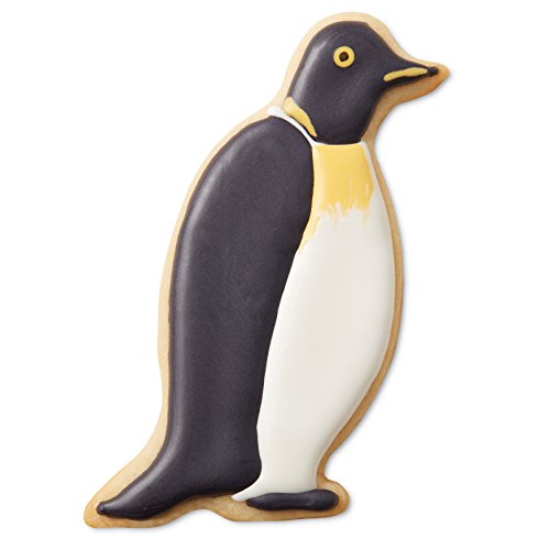 Wilton Animal Pals Cutter Set - Make Cut Out Sugar Cookies or Gingerbread Cookies for Themed Parties like Jungle, Farm, Ocean, 50-Piece