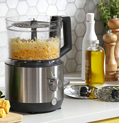 GE Food Processor, Large 12-Cup Vegetable Chopper for Shredding, Mincing, Dicing & Kneading Dough, 9 Stainless Steel Accessories, 550W Motor, 3 Speed, Dishwasher Safe