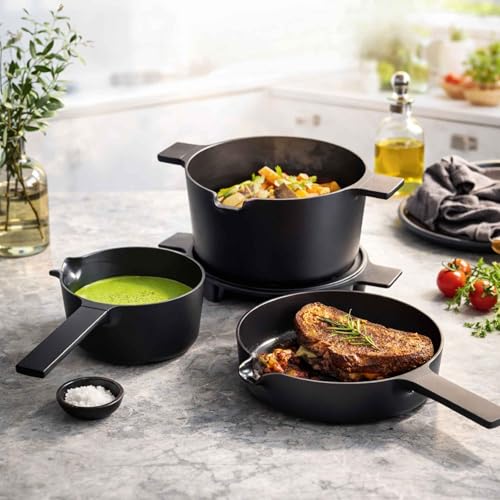 Alva Neat 5-Piece Nonstick Nesting Cookware Set, Lightweight Pots & Pans Set, Easy to Store, Induction + Oven Safe, Made Without PFAS, PTFE or PFOA, Non Stick Cookware Set for Small Kitchens and RVs