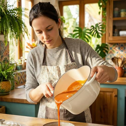 Overmont Enameled Cast Iron Dutch Oven - Heart-Shaped Pot with Lid Cookbook & Cotton Pot Holders - Mini Cookware Oven Safe to 500°F for Sourdough Baking Soups Stews - Great Gift for Wedding Birthday Housewarming 2QT White