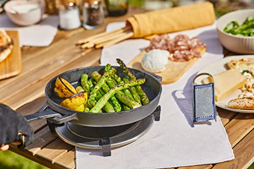 ooni Cast Iron Skillet Pan - 9" Round Fyring Skillet Pan with Removable Handle and Sainless Steel Trivet, Cast Iron Frying Pan, Pre-Seasoned Non-Stick Oven Safe Cookware, Pizza Oven & BBQ Accessories