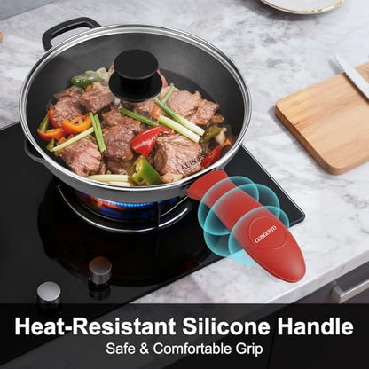 CUISGUSTO 6 Inch Cast Iron Skillet with Tempered Glass Lid, Pre-Seasoned for Even Heating, Silicone Handle Cover & Pan Scraper, Perfect for Single Meals & Side Dishes