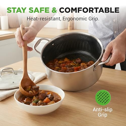 NutriChef 5 QT Stainless Steel Stew Pot - Triply Kitchenware Stew Pot with Glass Lid - DAKIN Etching Non-Stick Coating, Scratch-resistant Raised-up Honeycomb Fire Textured Pattern - NutriChef NC3PCAS