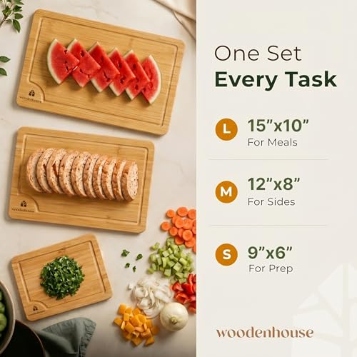Set of 3 Bamboo Cutting Boards for Kitchen - Thick & Durable Wood Cutting Boards Set with Deep Juice Grooves & Build-in Handles, Large Surface, Easy to Clean – for Meat, Vegetables and Fruits
