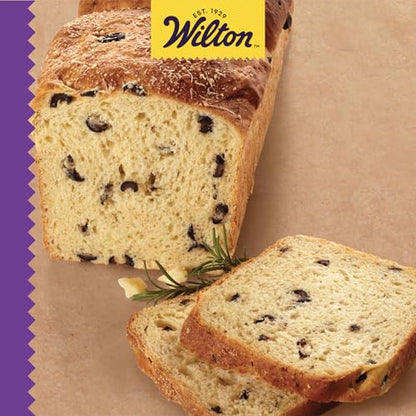 Wilton Platinum Non-Stick 9 x 5 in Loaf Pan, Cold-Rolled Steel Bakeware, Made without PFAS, Packaging May Vary