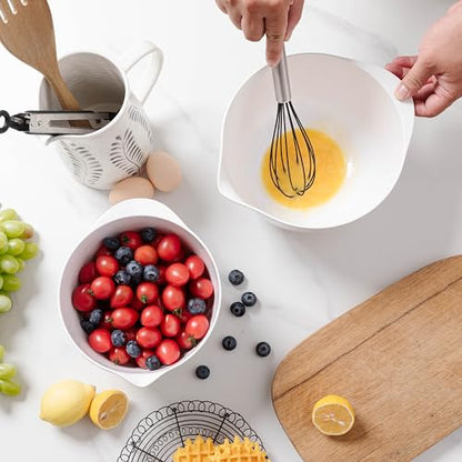 ZAROCRUS Nesting Mixing Bowls Set, 3 Piece Melamine Bowls Set, 2.5 quart, 3.5 quart, 4.5 quart, Non Slip Base with Easy Pour Spout, Kitchen Cooking and Baking Supplies, White