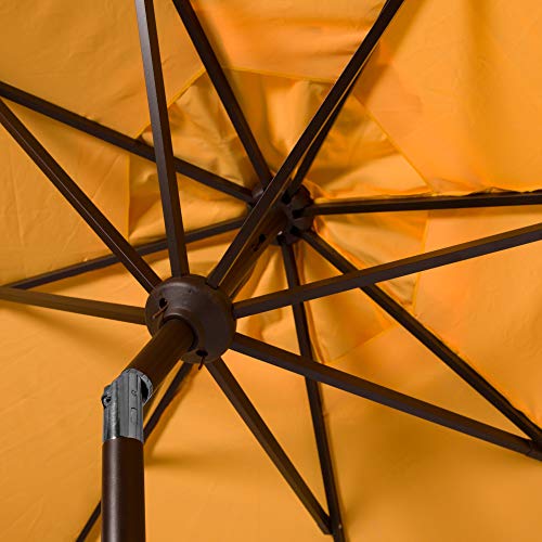 SAFAVIEH Outdoor - Venice 9-Foot Crank Patio Umbrella - Ivory & Black Canopy - Brown Aluminum Pole - Single Scallop Trim Design - Ideal for Patio, Deck, Poolside, Backyard (PAT8010E)