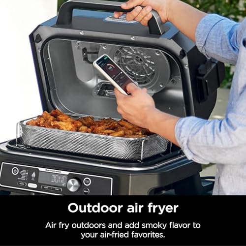 Ninja Woodfire Pro Connect XL Outdoor Grill & Smoker | Bluetooth, App Enabled | 7-in-1 Grill, BBQ Smoker, Outdoor Air Fryer | Woodfire Technology | Built-In Thermometer | Black & Gold | OG951BK1