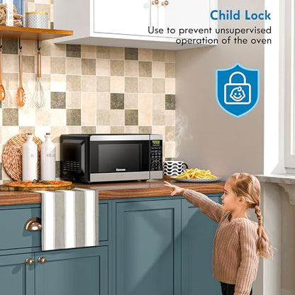 Kenmore Countertop Microwave, 6 Auto-Preset Menus, Child Lock, Defrost & Express Cooking Features, 900 Watt, .9 Cu Ft, Stainless Steel