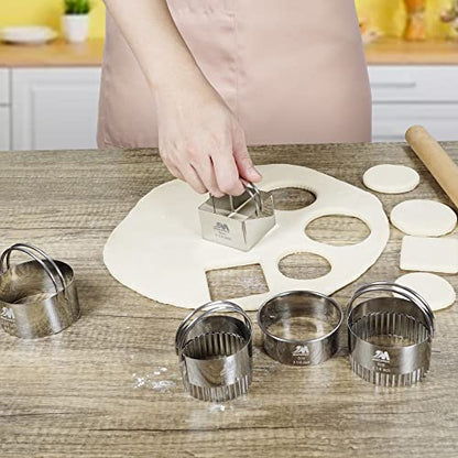 M JINGMEI Square Biscuit Cutter Set 1.75inch 2inch 2.25inch 2.75inch 3.25inch, Stainless Steel Cookies Cutter with Handle, Professional Baking Dough Tools,5pcs set GIFT PACKAGE