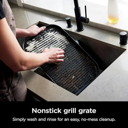 Ninja Woodfire Pro Connect XL Outdoor Grill & Smoker | Bluetooth, App Enabled | 7-in-1 Grill, BBQ Smoker, Outdoor Air Fryer | Woodfire Technology | Built-In Thermometer | Black & Gold | OG951BK1