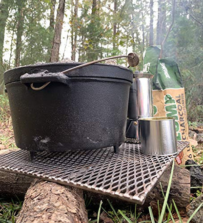 Bayou Classic Pre-Seasoned Cast Iron Dutch Oven w/ Feet Features Flanged Camp Lid Stainless Coil Wire Handle Grip, 8-qt Perfect For Baking Frying One-Pot Meals Stews and Chili