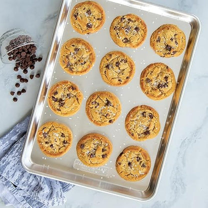 Nordic Ware Naturals Half Sheet - USA Made Aluminum Commercial Quality Sheet Pan for Baking or Roasting, Encapsulated Galvanized Steel Rim Prevents Warping, 1-Pack